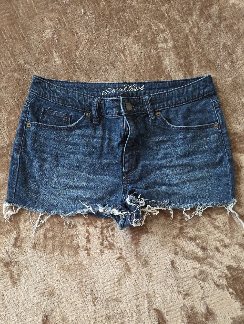 Universal Thread Indigo Frayed Hem Denim Shorts - 10/30R